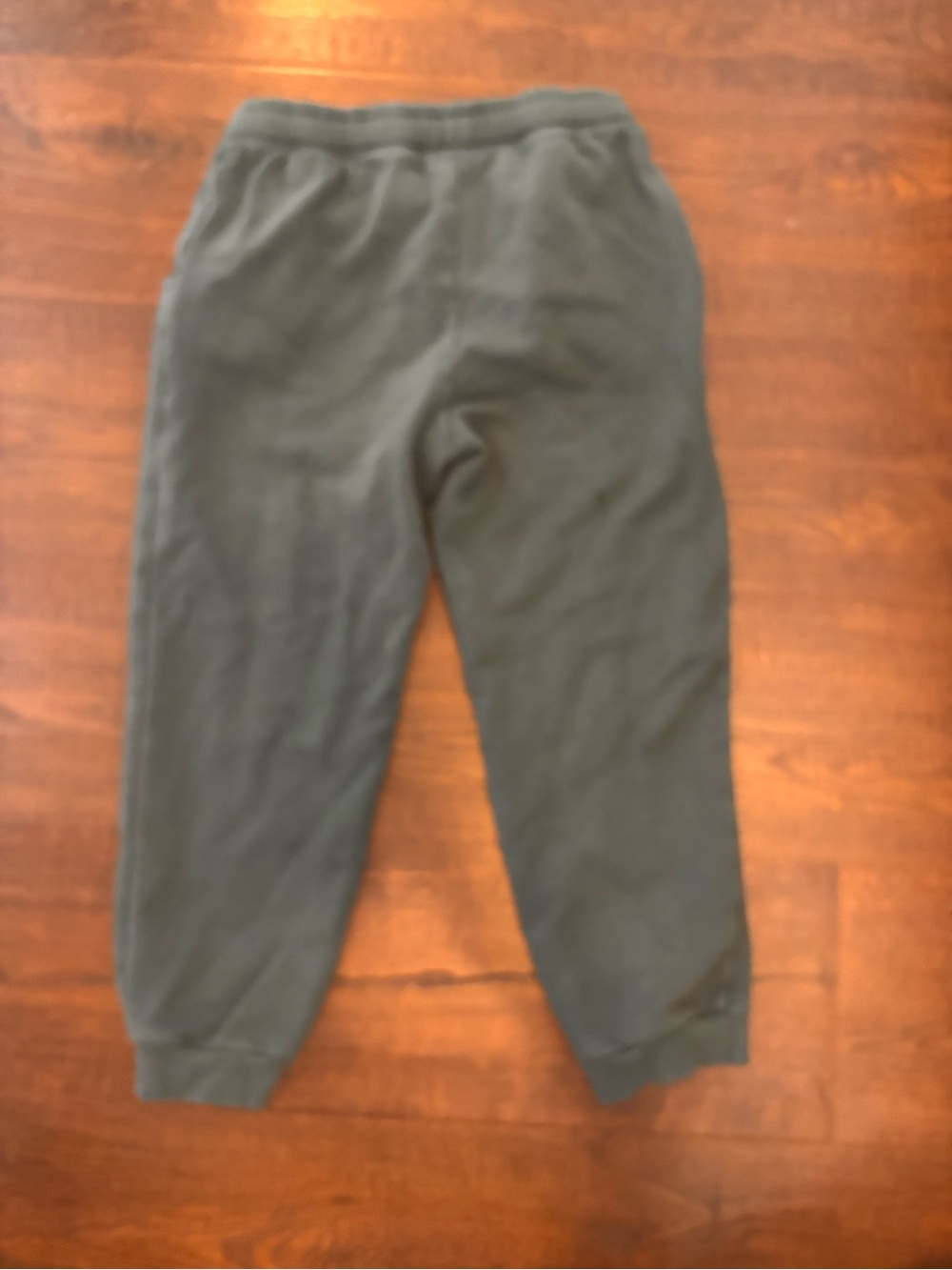 2 pack organic cotton Carter’s green sweatpants - Picture 5 of 9